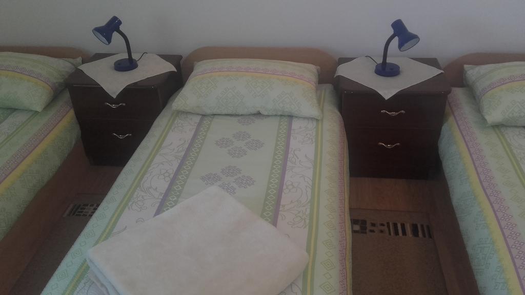Trilj Apartman Jurika ภายนอก รูปภาพ